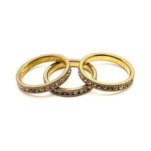 Vintage Gold Tone Rings Stack of Three Size 7 ✨  B002